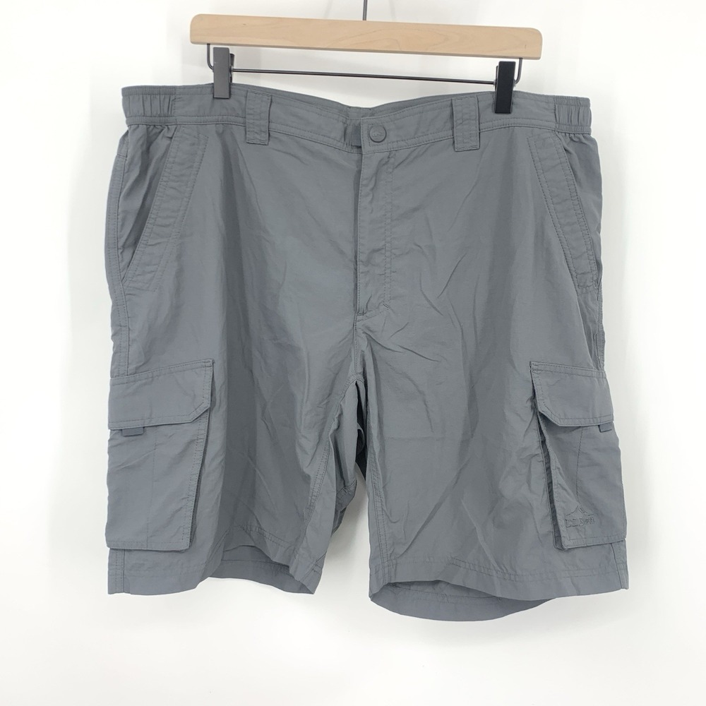 LL Bean‎ Men Size XL Cargo Shorts 10" Gray Nylon Quick Dry Hike Swim Unlined